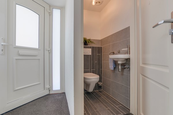 Medium property photo - Meeuwensingel 111, 3181 SW Rozenburg